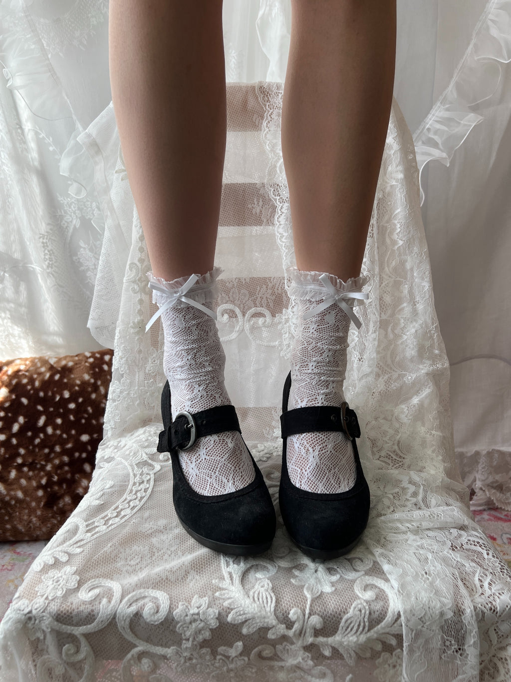 Black mary jane strap heels