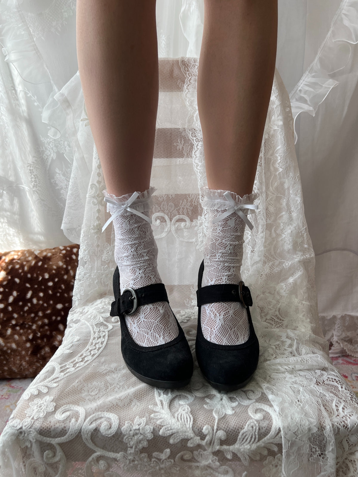 Black mary jane strap heels