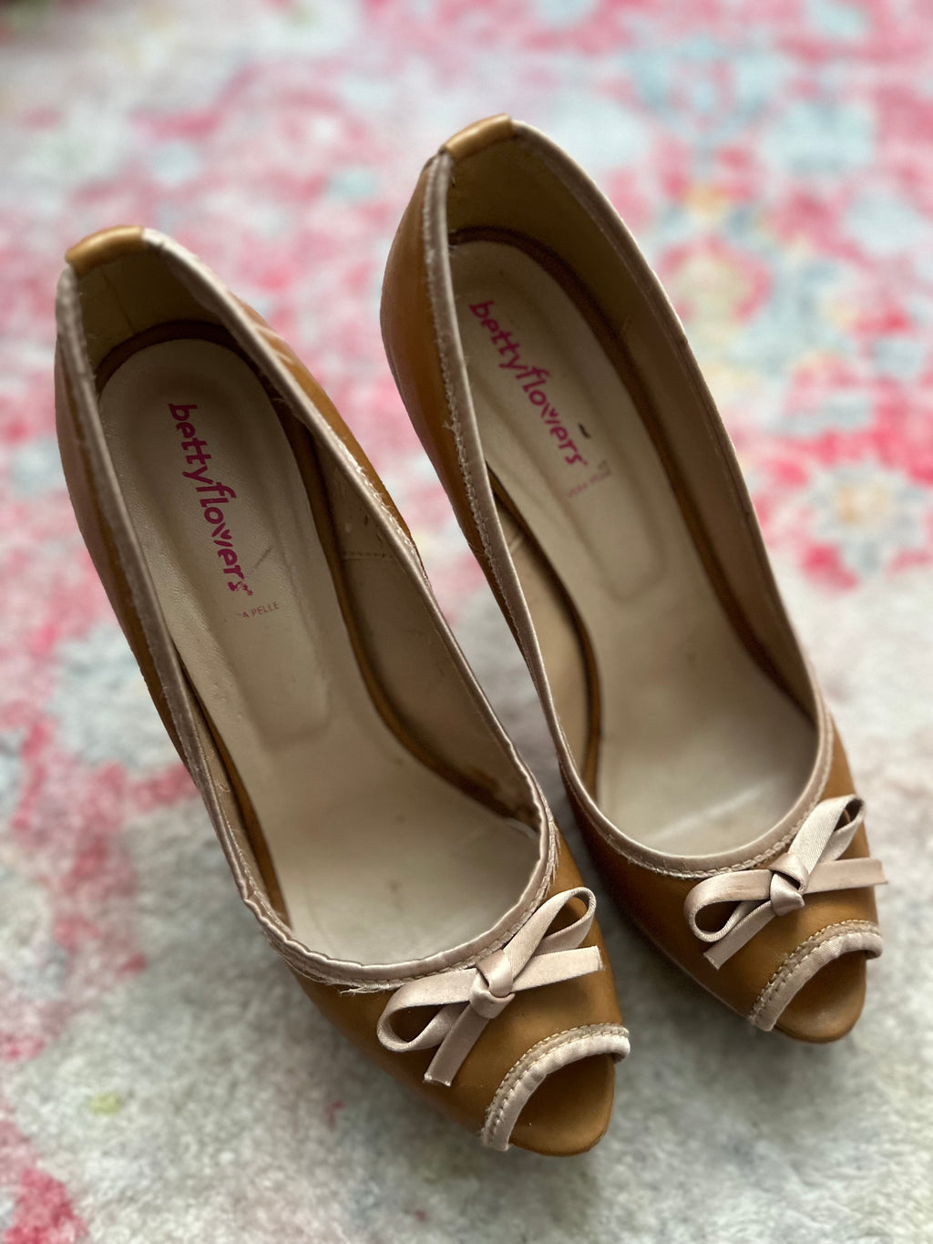 Tan peep toe heels with bow