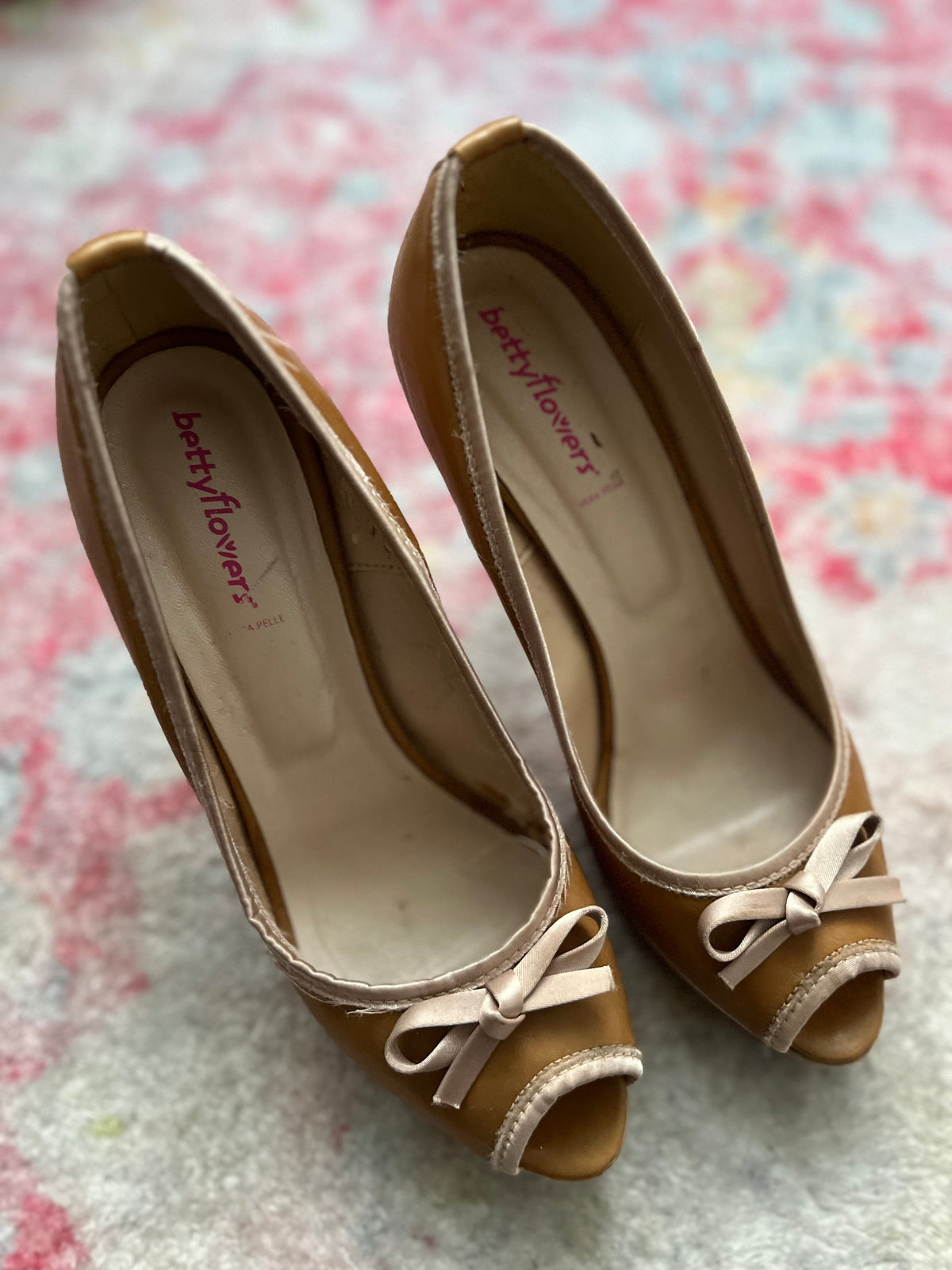 Tan peep toe heels with bow