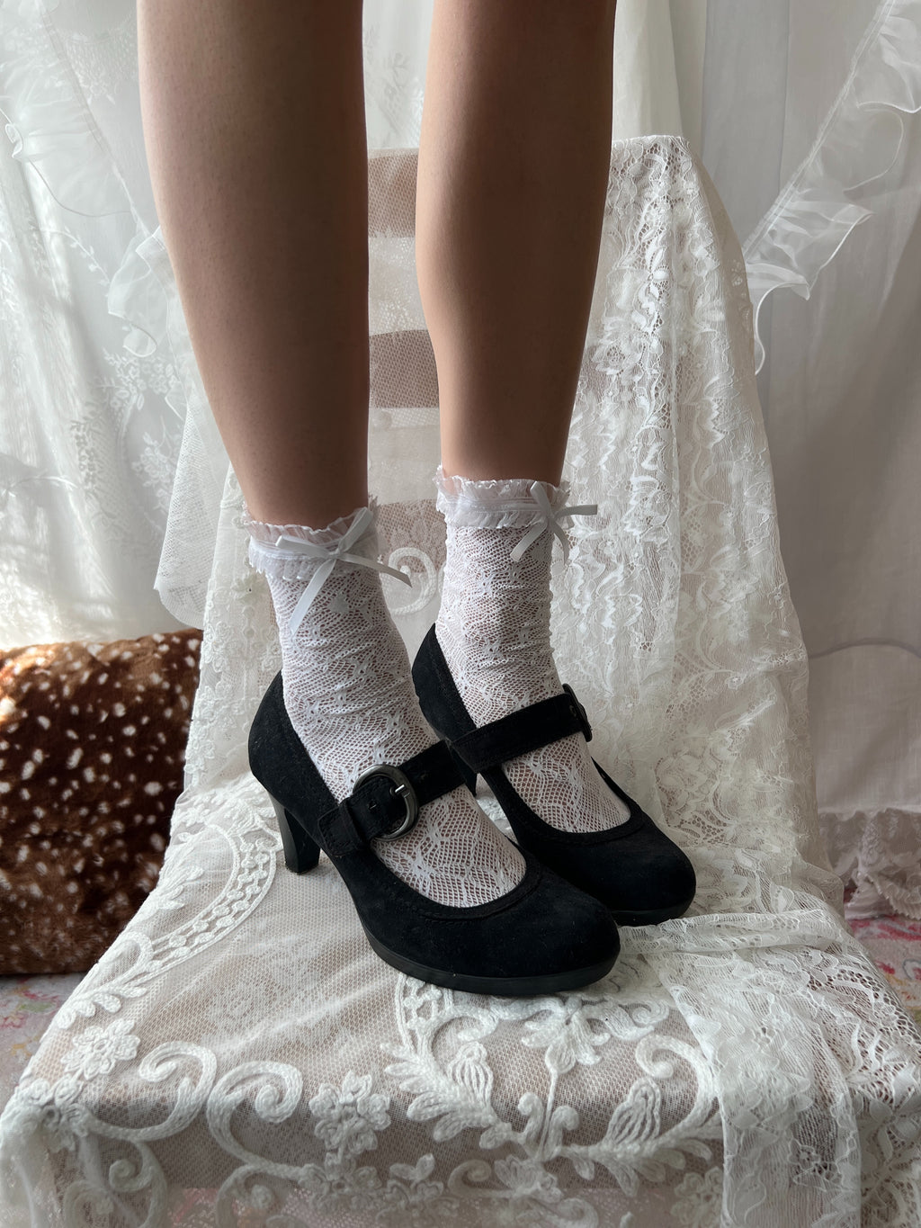 Black mary jane strap heels