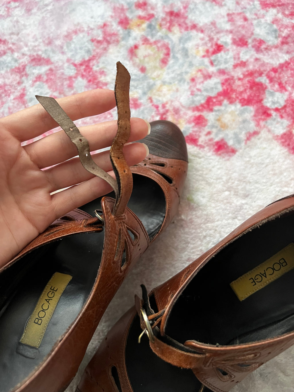 Vintage brown strap heels