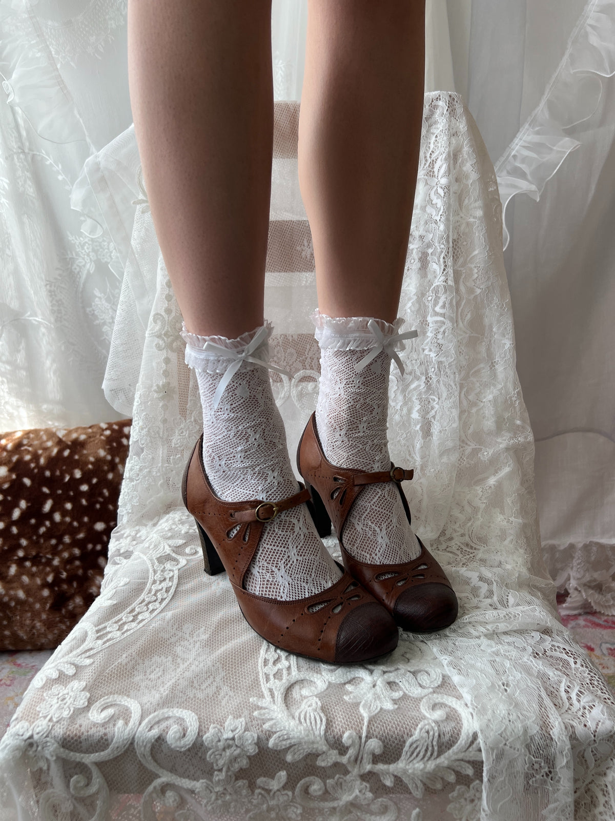 Vintage brown strap heels