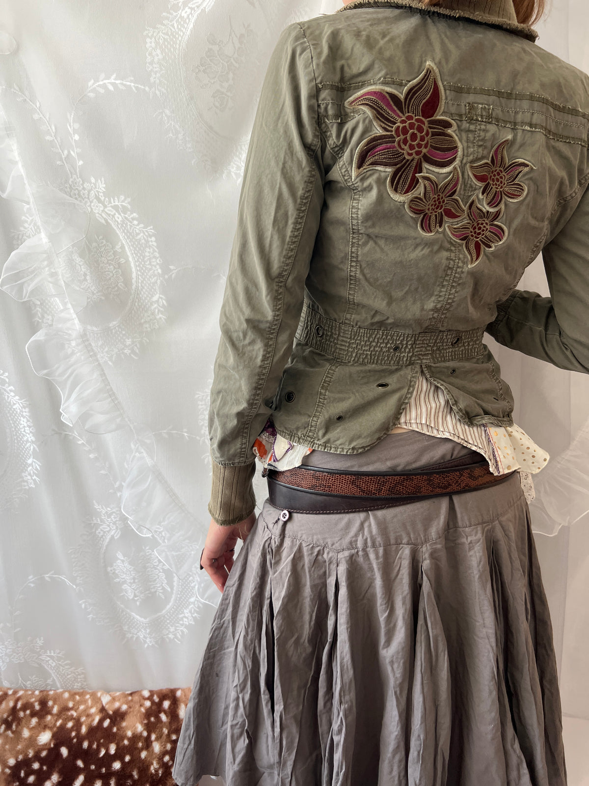 Khaki green jacket with floral embroidery