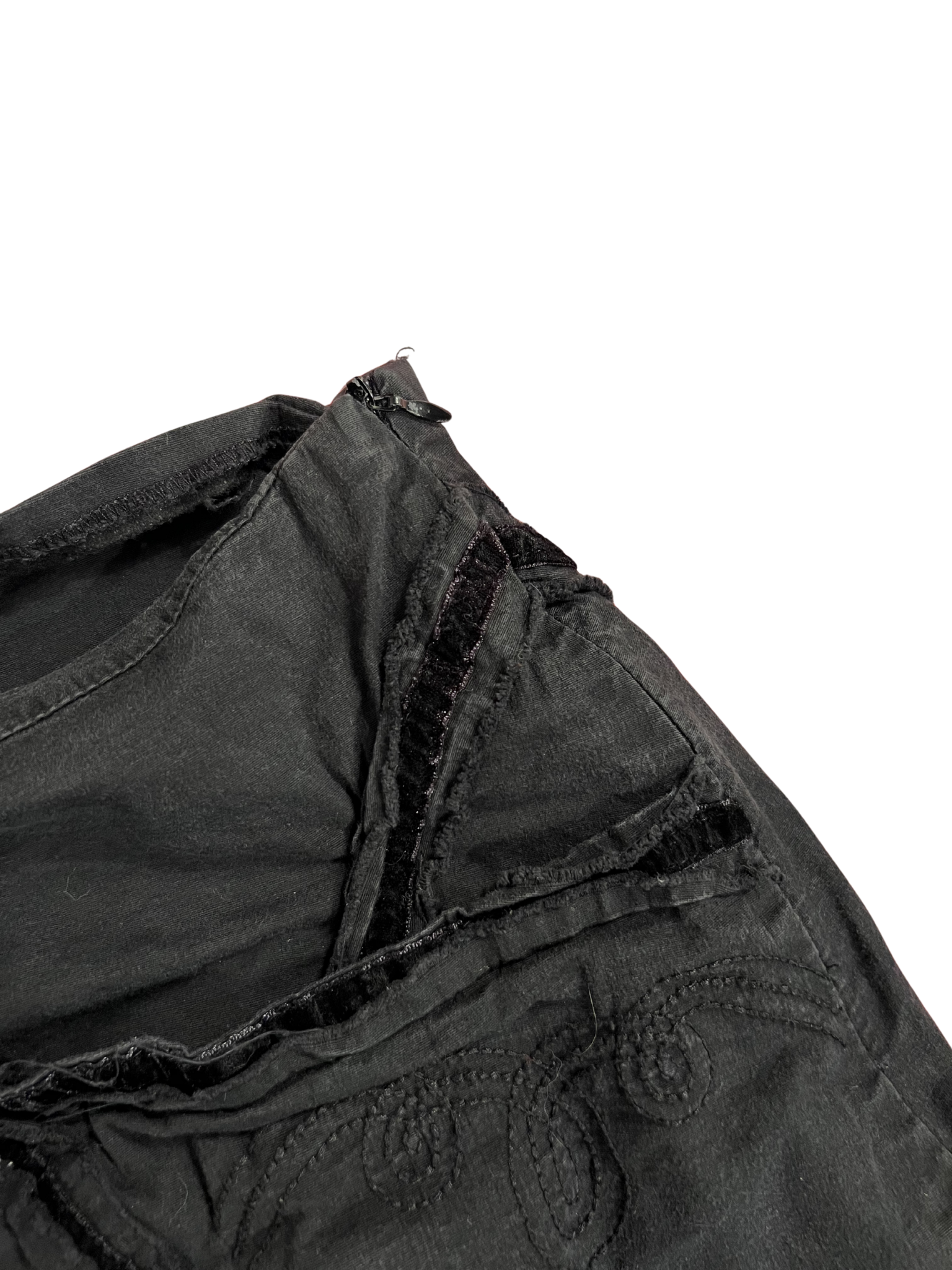 BLACK PANELLED FLARED SKIRT